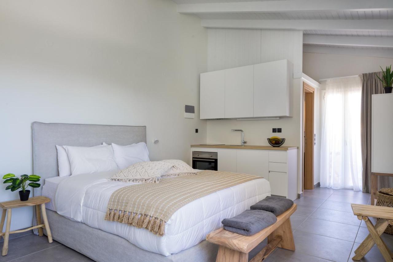 S U E N O - Studios And Apartments, With Shared Pool Kato Daratso Exteriör bild